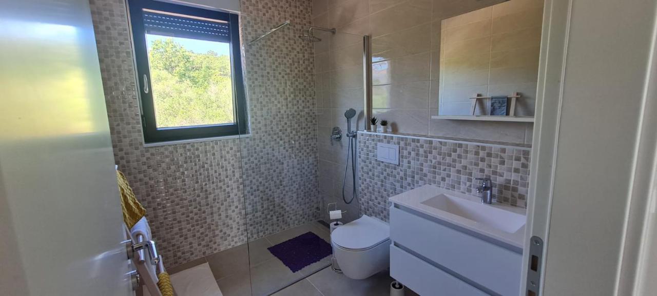 Apartmani Mariosa Врбник Экстерьер фото