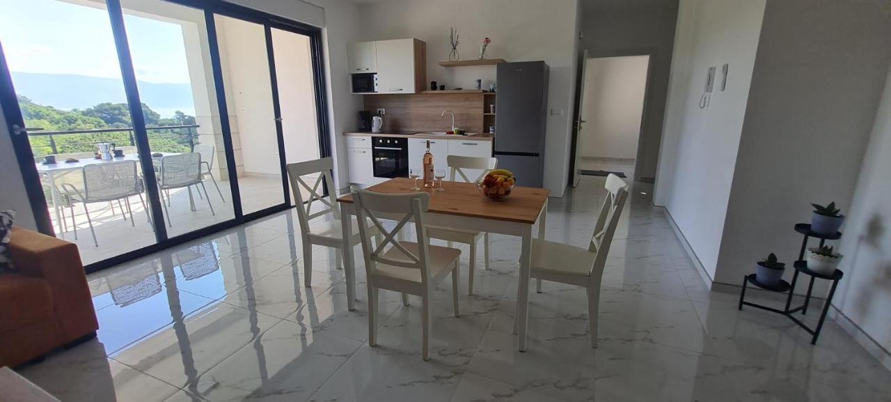 Apartmani Mariosa Врбник Экстерьер фото