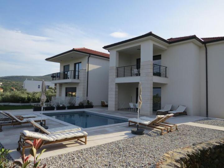 Apartmani Mariosa Врбник Экстерьер фото